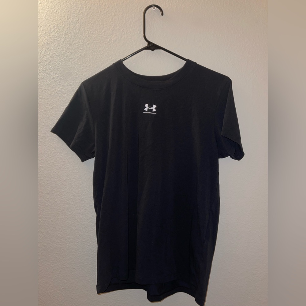 Under Armour Women’s Active Black Tee